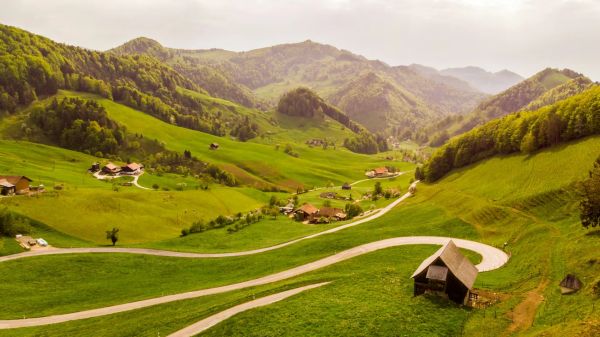 Slow life : comment vivre simplement pendant ses vacances avec slow village