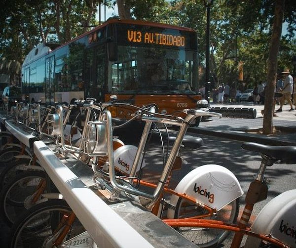 Comment profiter des transports en commun dans une ville ?