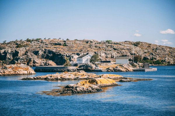 Découvrez les Meilleurs Emplacements pour Votre Tente en Bord de Mer dans le Var
